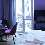 ArtHotel Connection